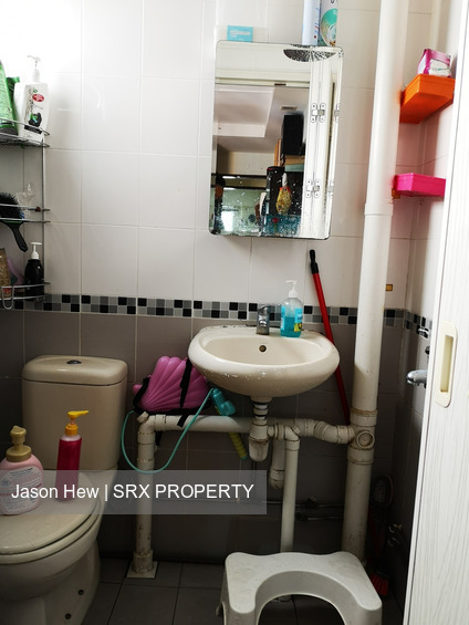 Yishun Avenue 5 thumbnail photo